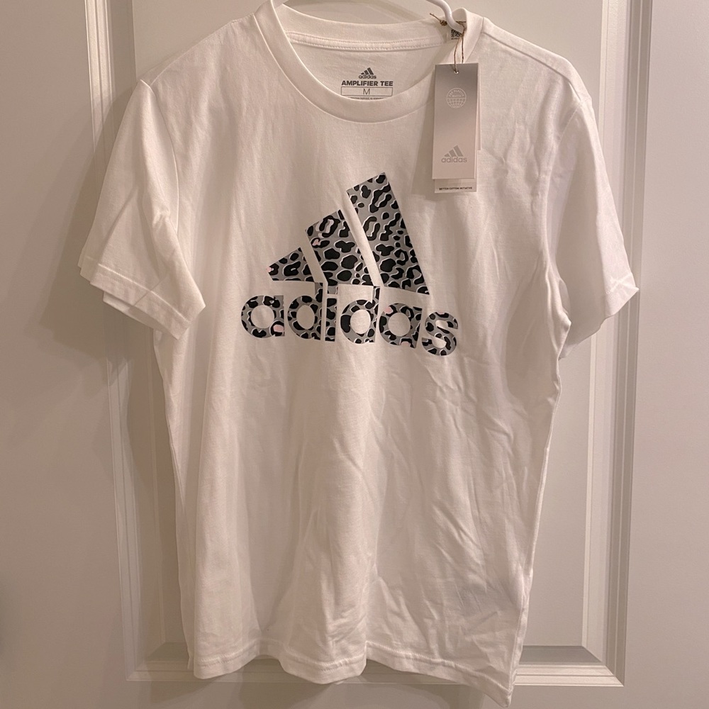 Adidas Women’s Leopard Print Amplifier Tee